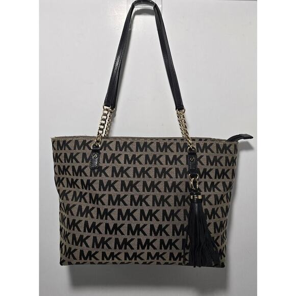 Michael Kors Jet Set EW Tassel Chain Tote/$248/Beige-Black - Picture 1 of 15